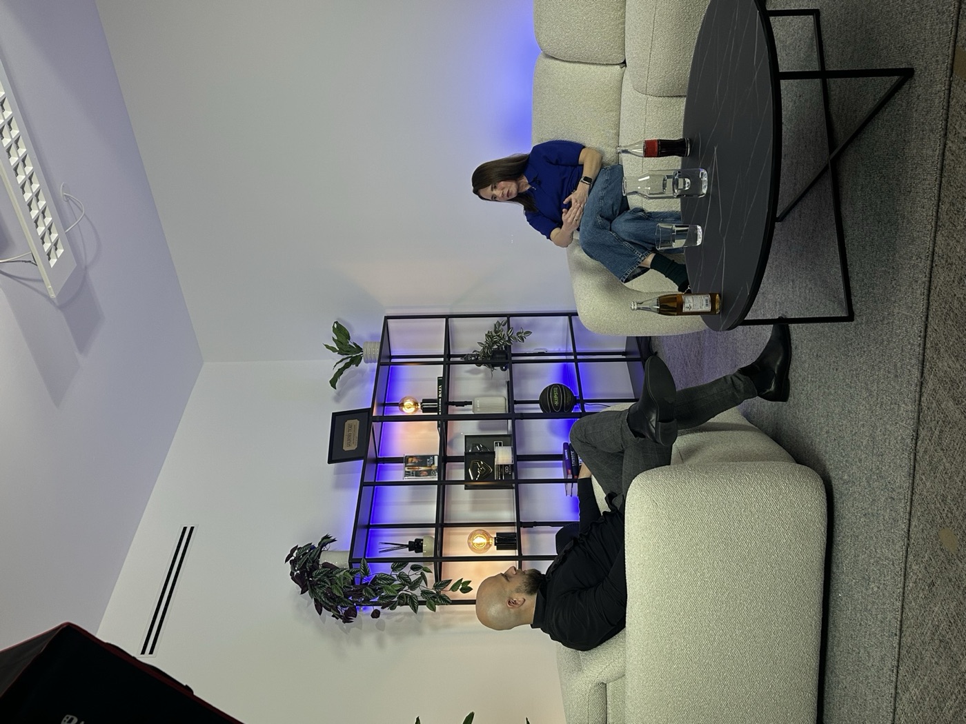 Agathe Hütter und Chris im Inside-Studio